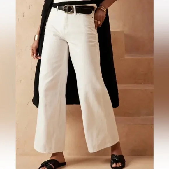 Banana Republic Pure White Wide-Leg jean - Picture 2 of 10
